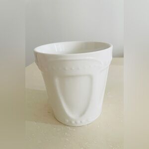 Avon 4.75" White Ceramic Ice Cream Pint Holding Serving Dish Cup Serveware